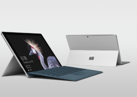 Bild von zwei Surface Pro Laptops